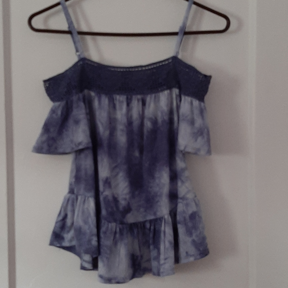 Almost famous Cold shoulder Shirt